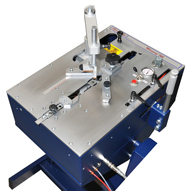 0450 Станок U-400 (Minigraf 144) для скрепления углов рам ( с напольной стойкой )